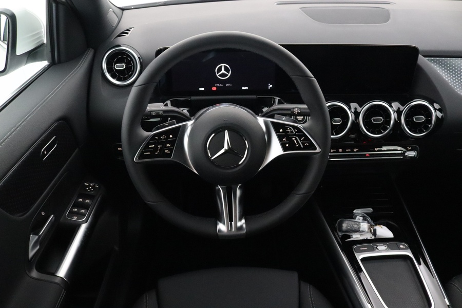 Mercedes-Benz GLA vaihtoauto