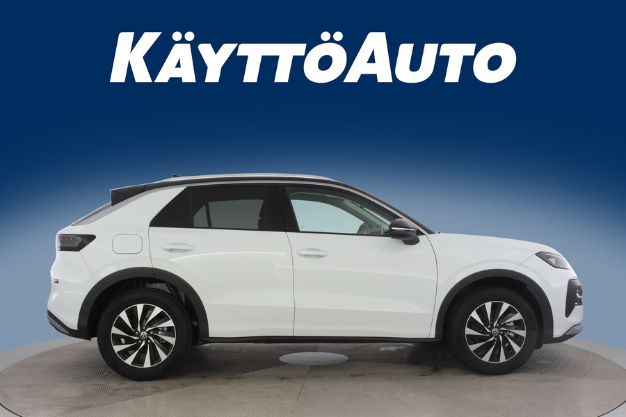 Volkswagen T-Roc vaihtoauto