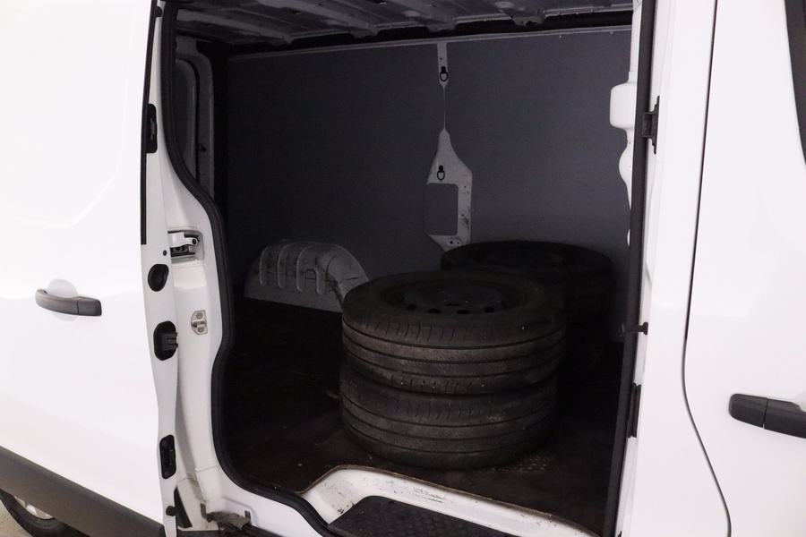 Nissan NV300 vaihtoauto