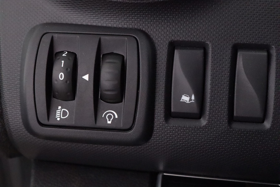 Nissan NV300 vaihtoauto