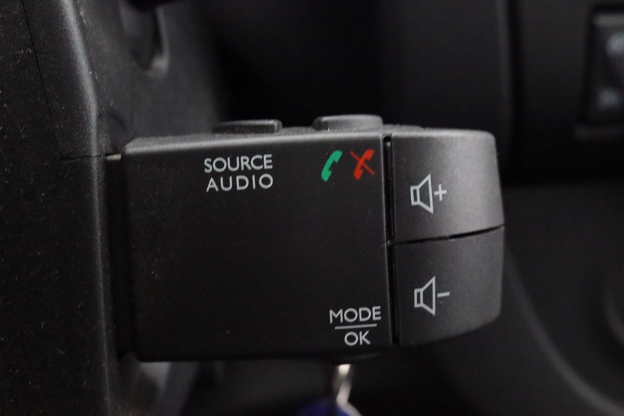 Nissan NV300 vaihtoauto