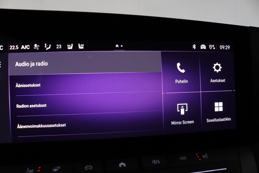 Opel Astra vaihtoauto