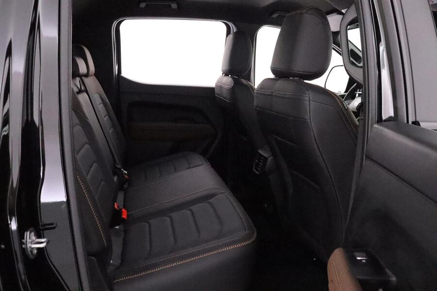 Volkswagen Amarok vaihtoauto