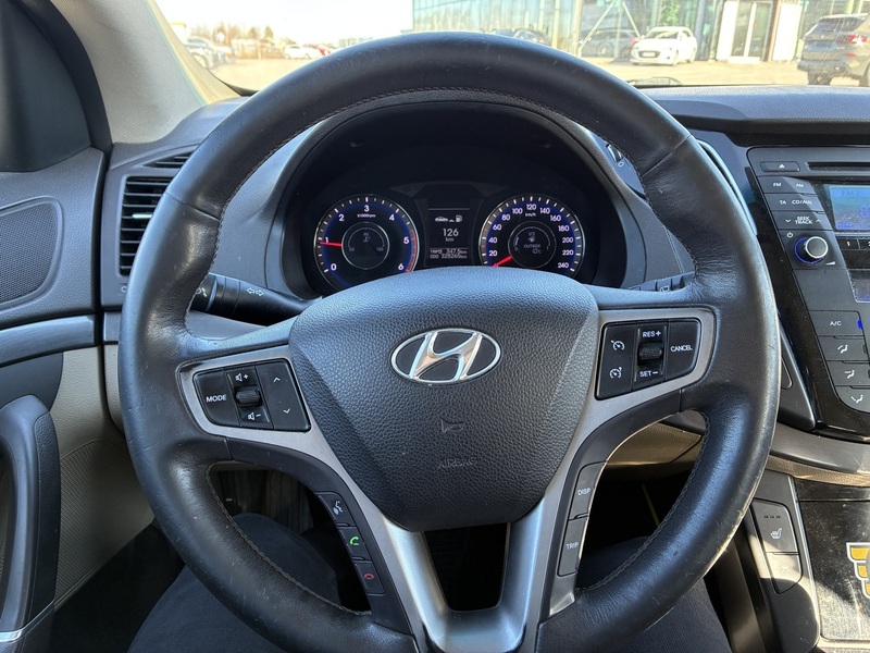 Hyundai i40 vaihtoauto
