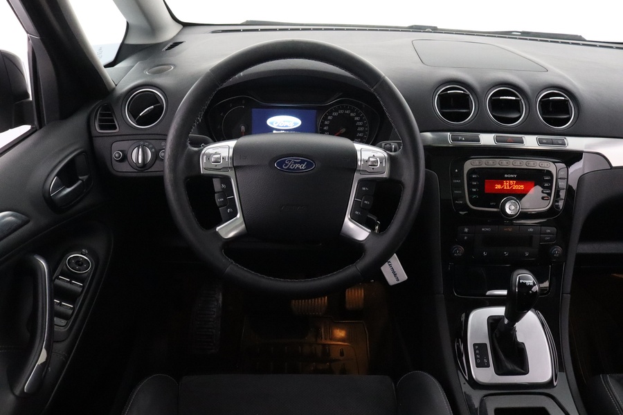 Ford S-MAX vaihtoauto