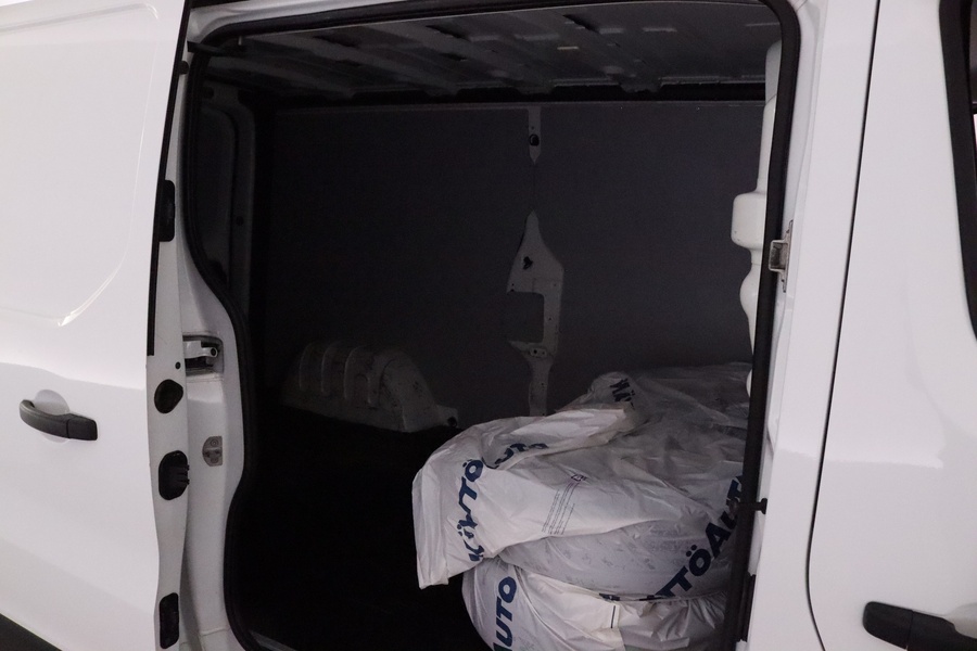 Nissan NV300 vaihtoauto