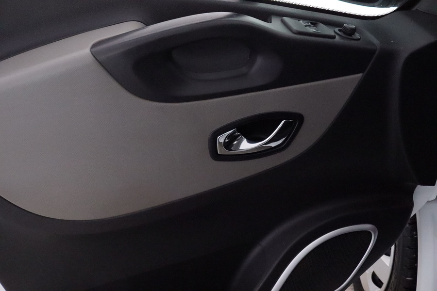 Nissan NV300 vaihtoauto