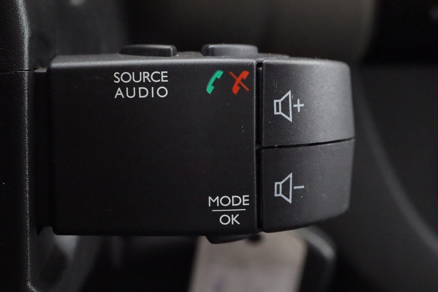 Nissan NV300 vaihtoauto