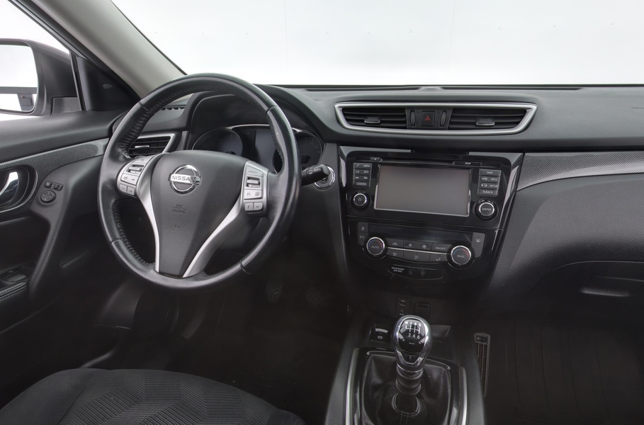 Nissan X-Trail vaihtoauto