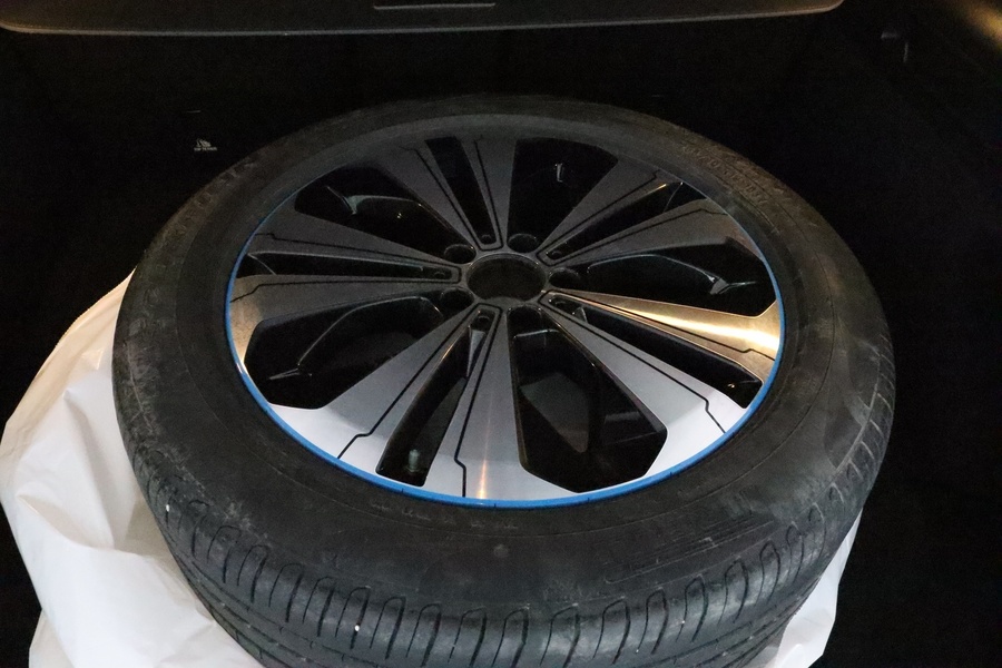 Mercedes-Benz EQC vaihtoauto