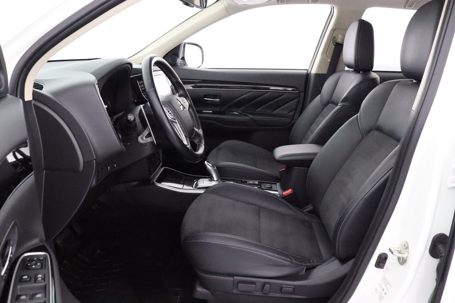 Mitsubishi Outlander vaihtoauto