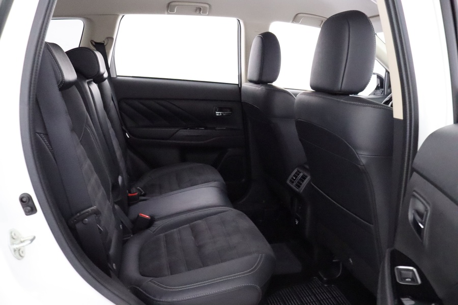 Mitsubishi Outlander vaihtoauto