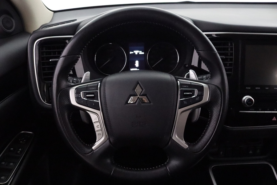 Mitsubishi Outlander vaihtoauto