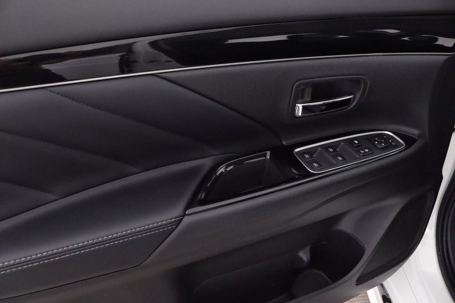 Mitsubishi Outlander vaihtoauto