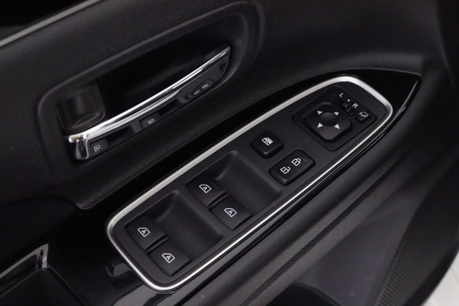 Mitsubishi Outlander vaihtoauto