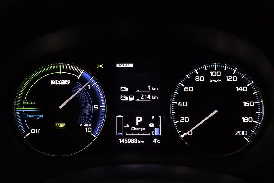 Mitsubishi Outlander vaihtoauto