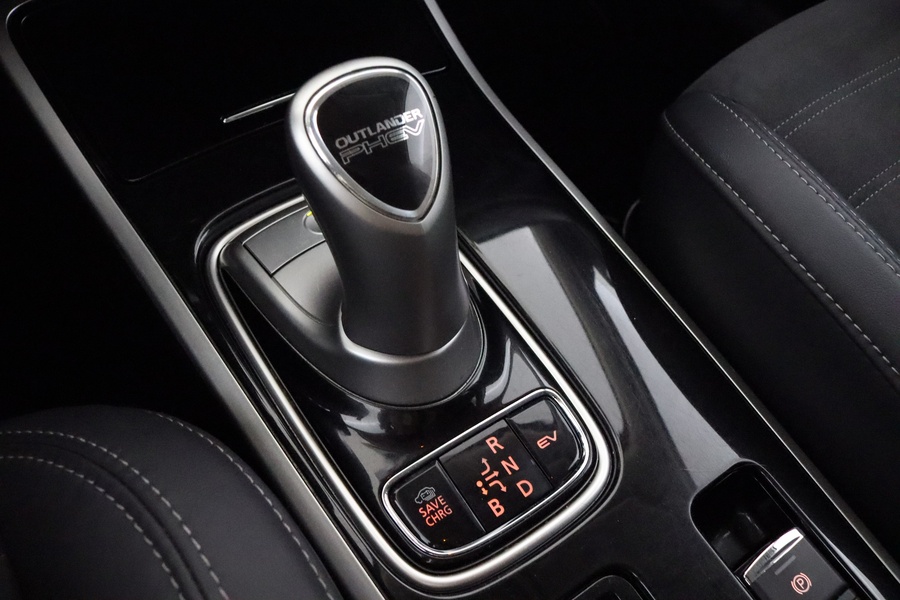 Mitsubishi Outlander vaihtoauto