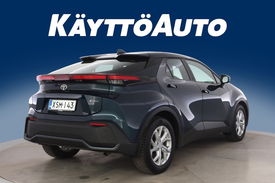 Toyota C-HR vaihtoauto