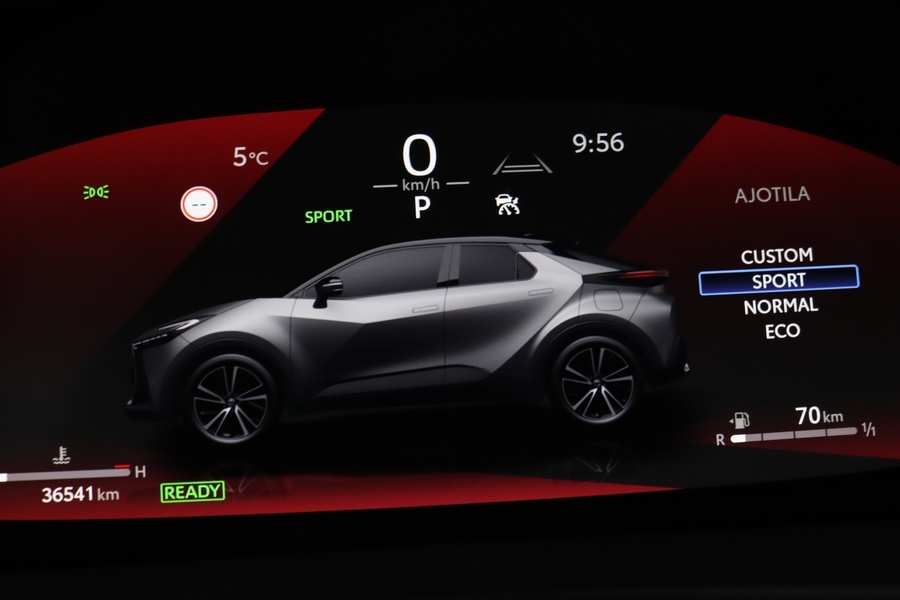 Toyota C-HR vaihtoauto