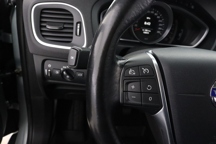 Volvo V40 vaihtoauto