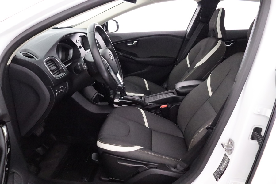 Volvo V40 vaihtoauto