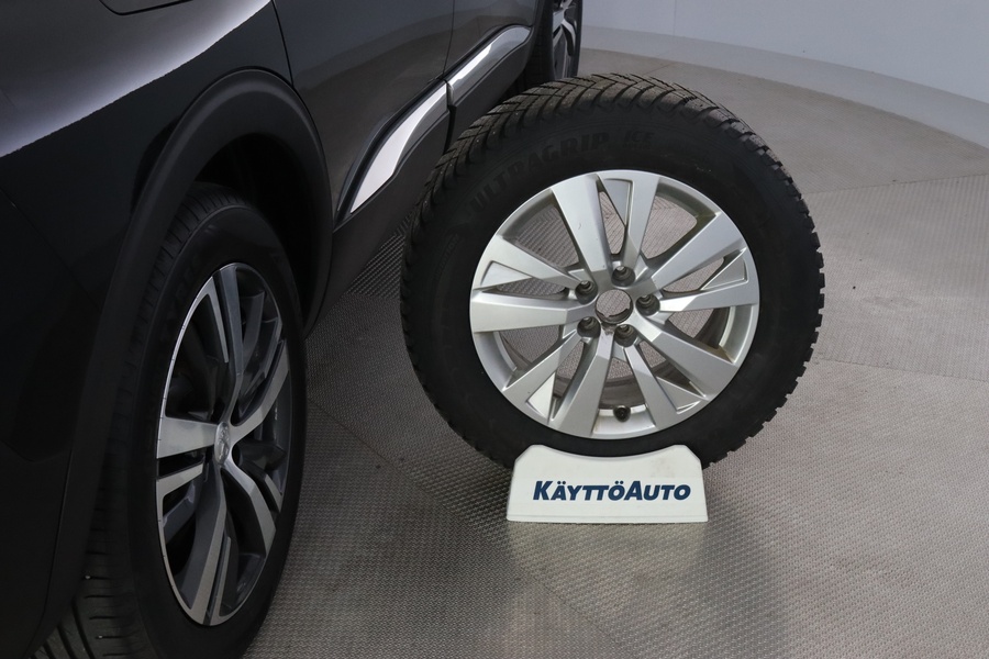 Peugeot 5008 vaihtoauto