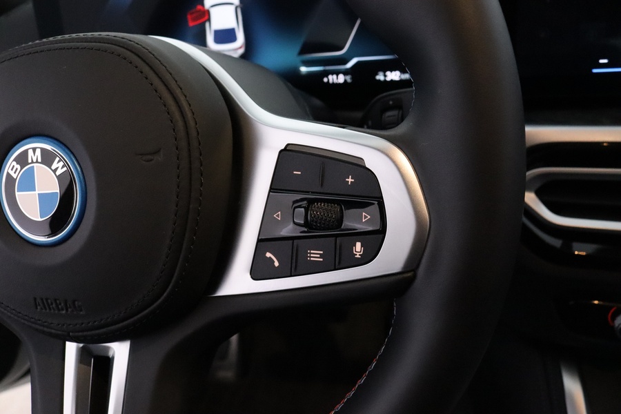 BMW i4 M50 vaihtoauto