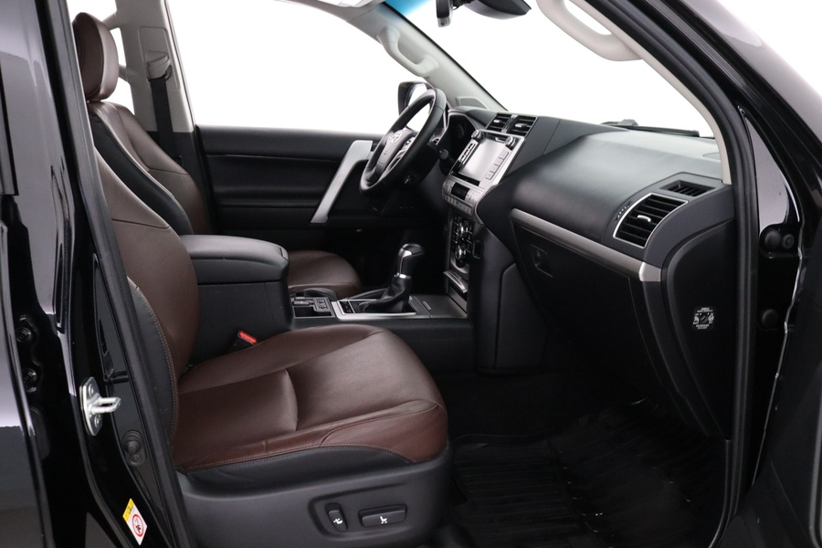 Toyota Land Cruiser vaihtoauto