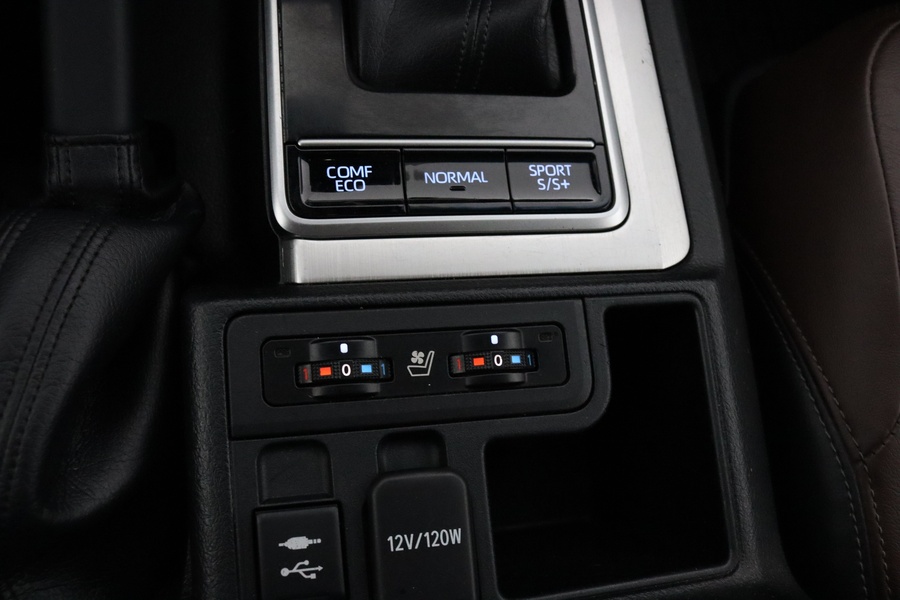 Toyota Land Cruiser vaihtoauto