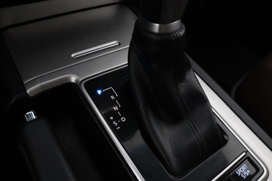 Toyota Land Cruiser vaihtoauto