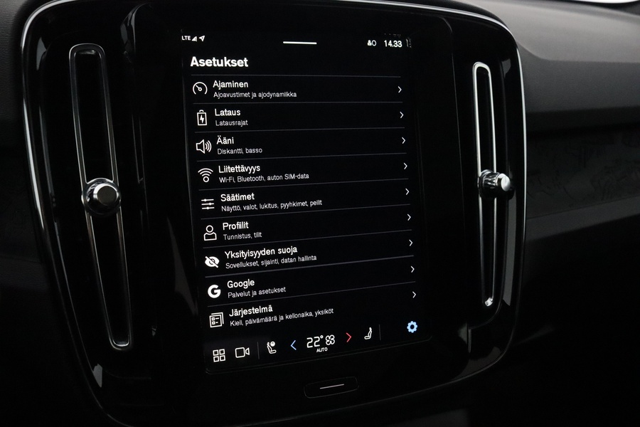 Volvo EC40 vaihtoauto