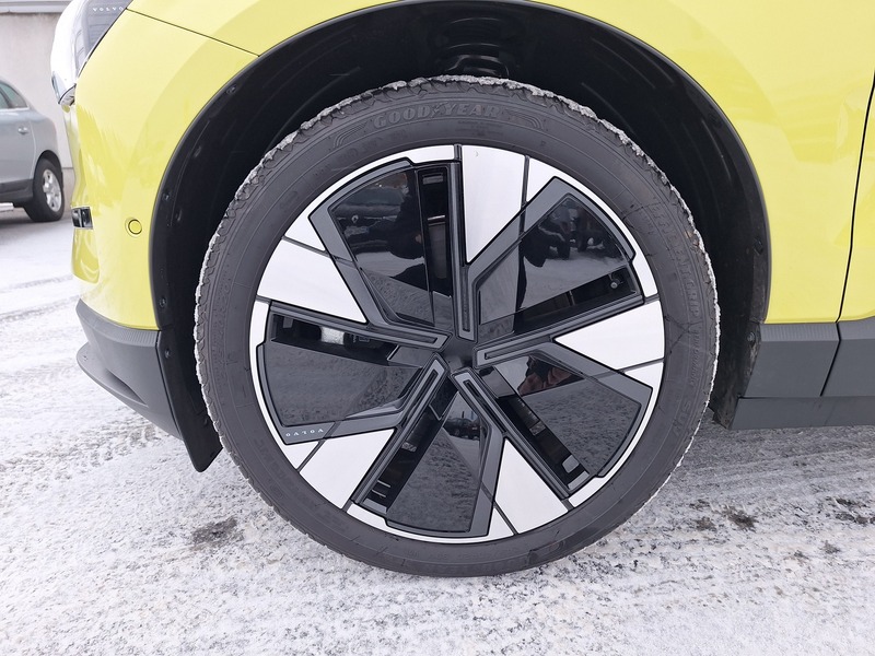 Volvo EX30 vaihtoauto