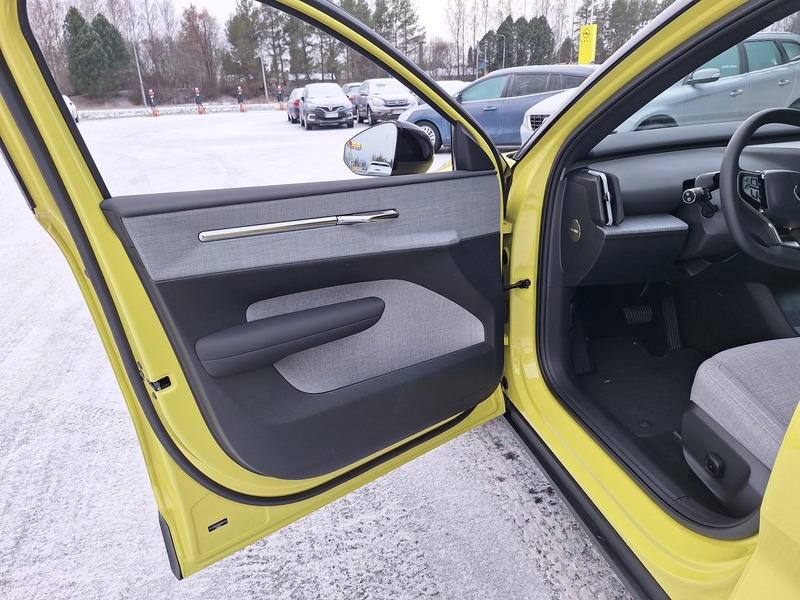 Volvo EX30 vaihtoauto