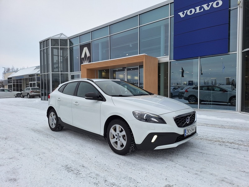 Volvo V40 Cross Country vaihtoauto