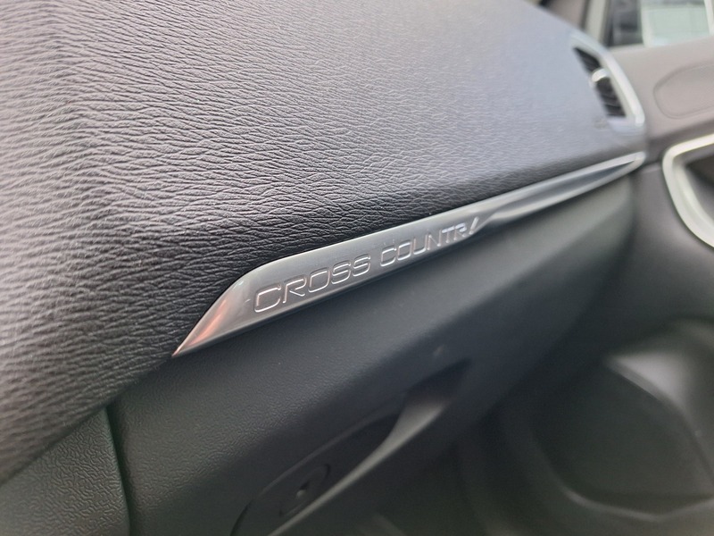 Volvo V40 Cross Country vaihtoauto