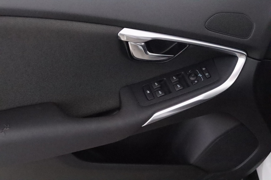 Volvo V40 Cross Country vaihtoauto