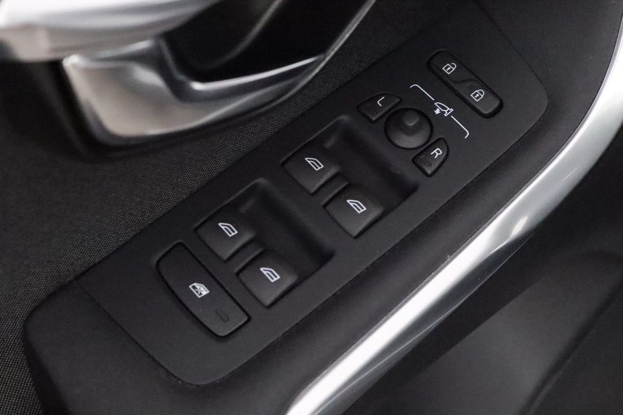 Volvo V40 Cross Country vaihtoauto