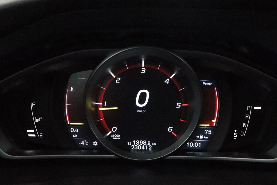 Volvo V40 Cross Country vaihtoauto