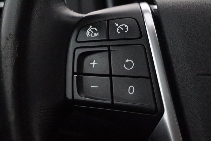 Volvo V40 Cross Country vaihtoauto