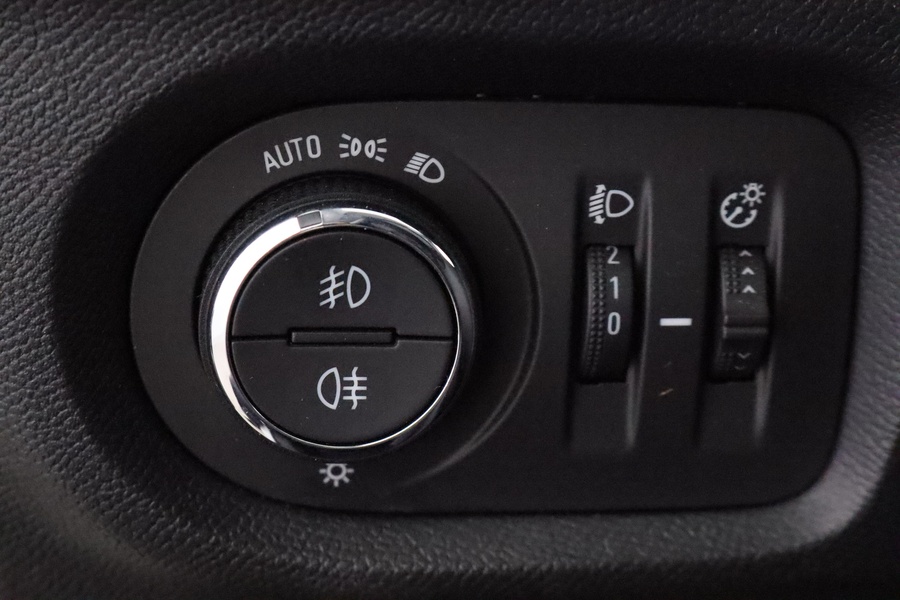 Opel Corsa vaihtoauto