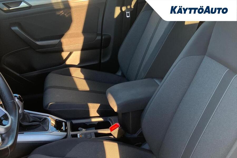 Volkswagen T-Roc vaihtoauto