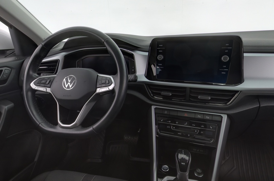 Volkswagen T-Roc vaihtoauto