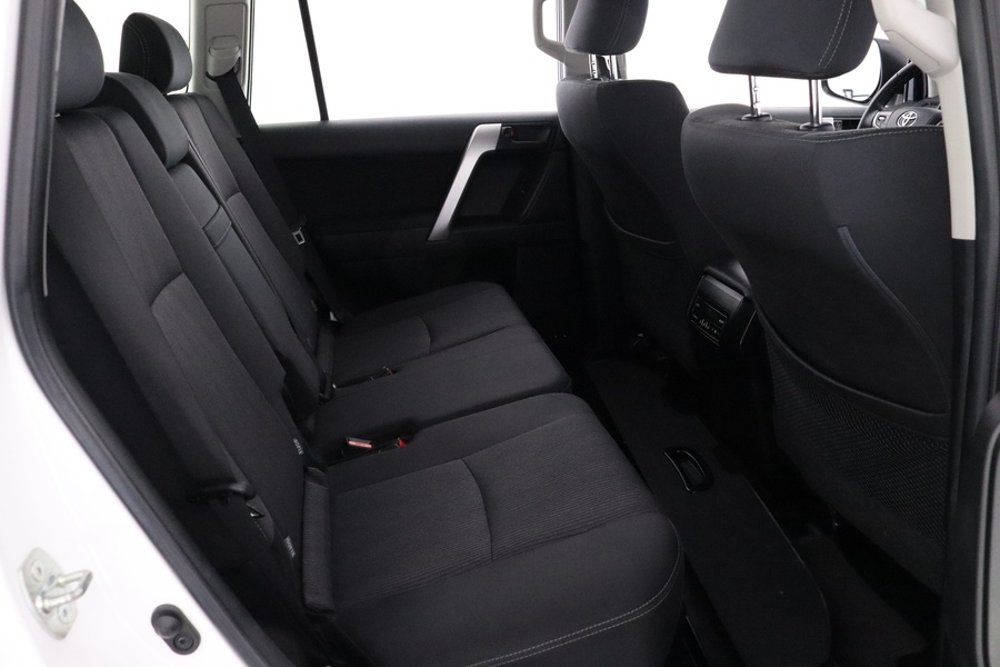 Toyota Land Cruiser vaihtoauto