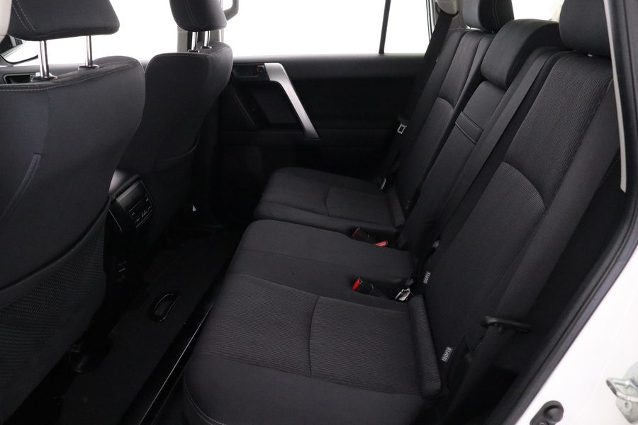 Toyota Land Cruiser vaihtoauto