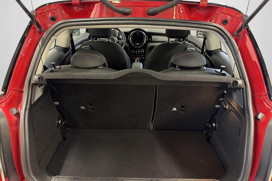 Mini Hatchback vaihtoauto