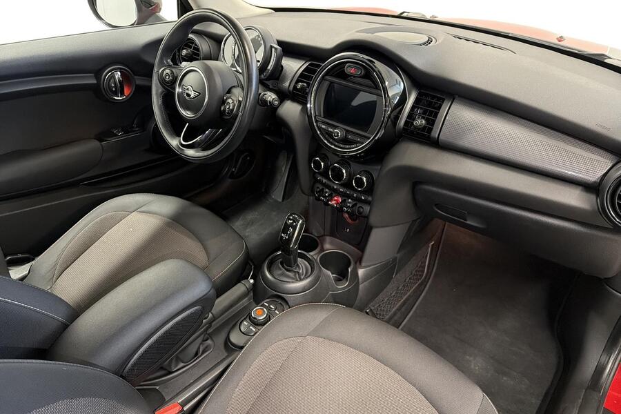 Mini Hatchback vaihtoauto