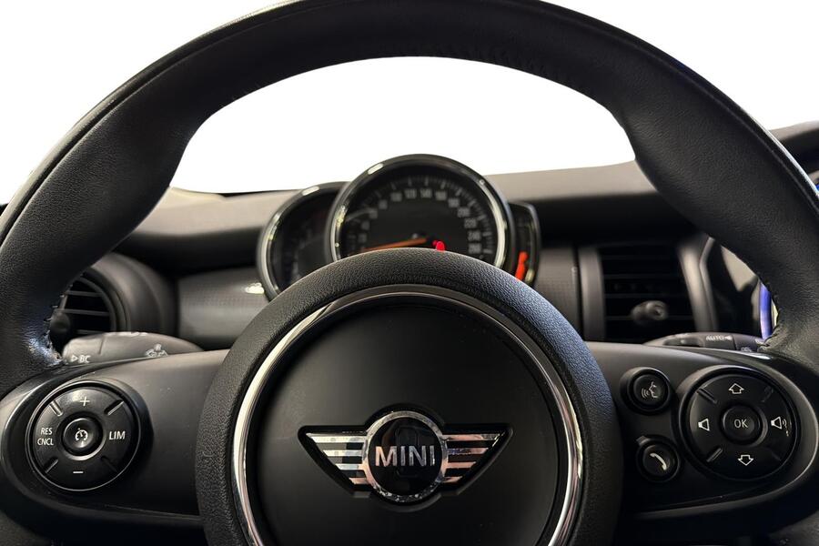 Mini Hatchback vaihtoauto