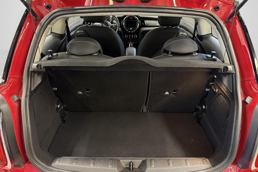 Mini Hatchback vaihtoauto