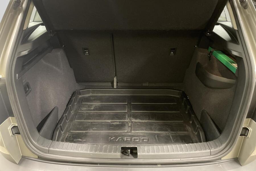 Skoda Karoq vaihtoauto