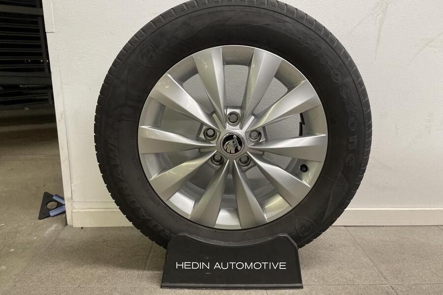 Skoda Karoq vaihtoauto